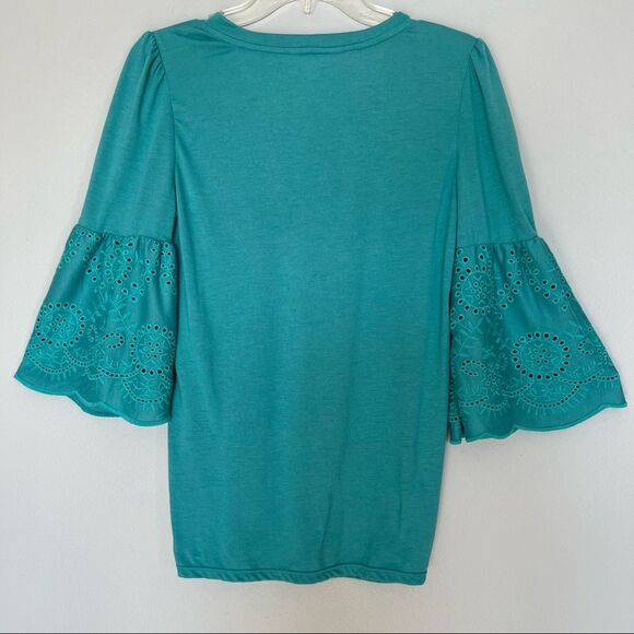 Time & Tru Bell Eyelet Crocheted Sleeve Kelly Green Boho Cottagecore Blouse SZ S - Picture 3 of 9